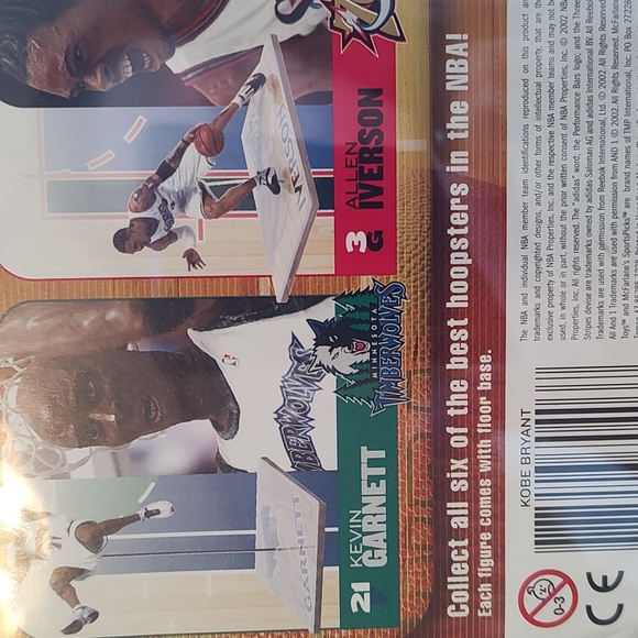 💲SALE💲2002 McFARLANE NBA Series 1 KOBE BRYANT 6" action New & original package - Picture 3 of 9